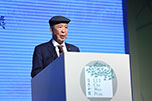 Le Dr LUI Che Woo parle de sa vision lors de la cérémonie de lancement du LUI Che Woo Prize.